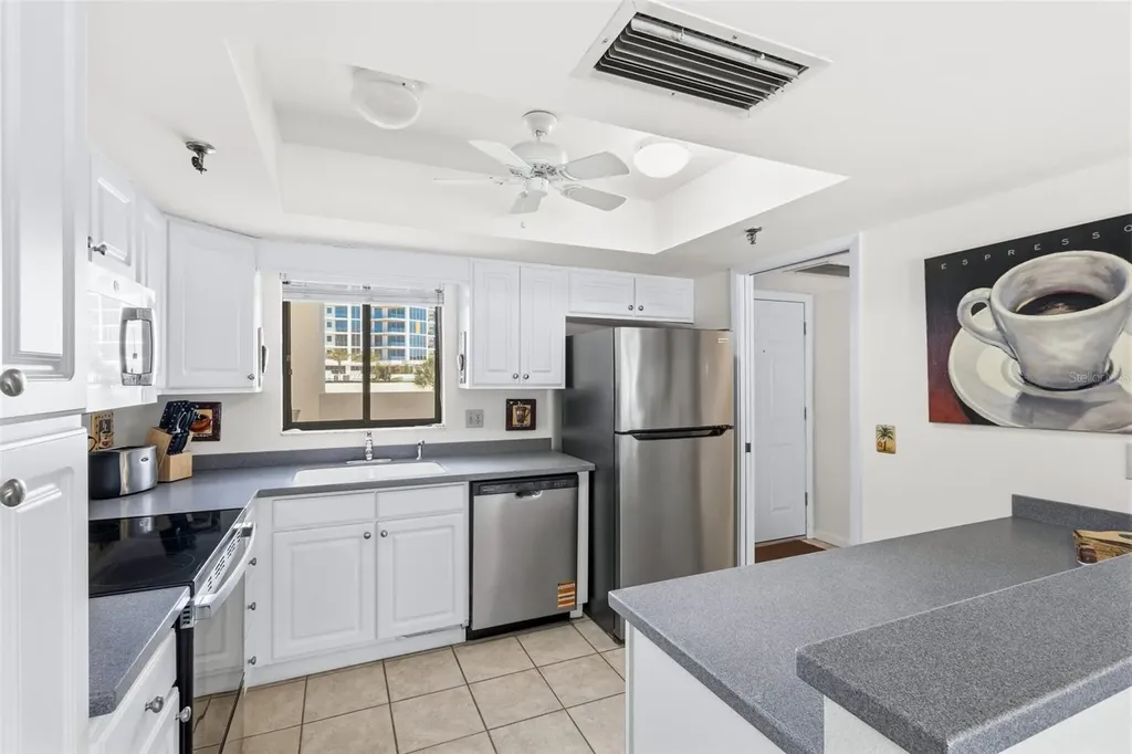 1100 Benjamin Franklin Drive Sarasota FL 34236