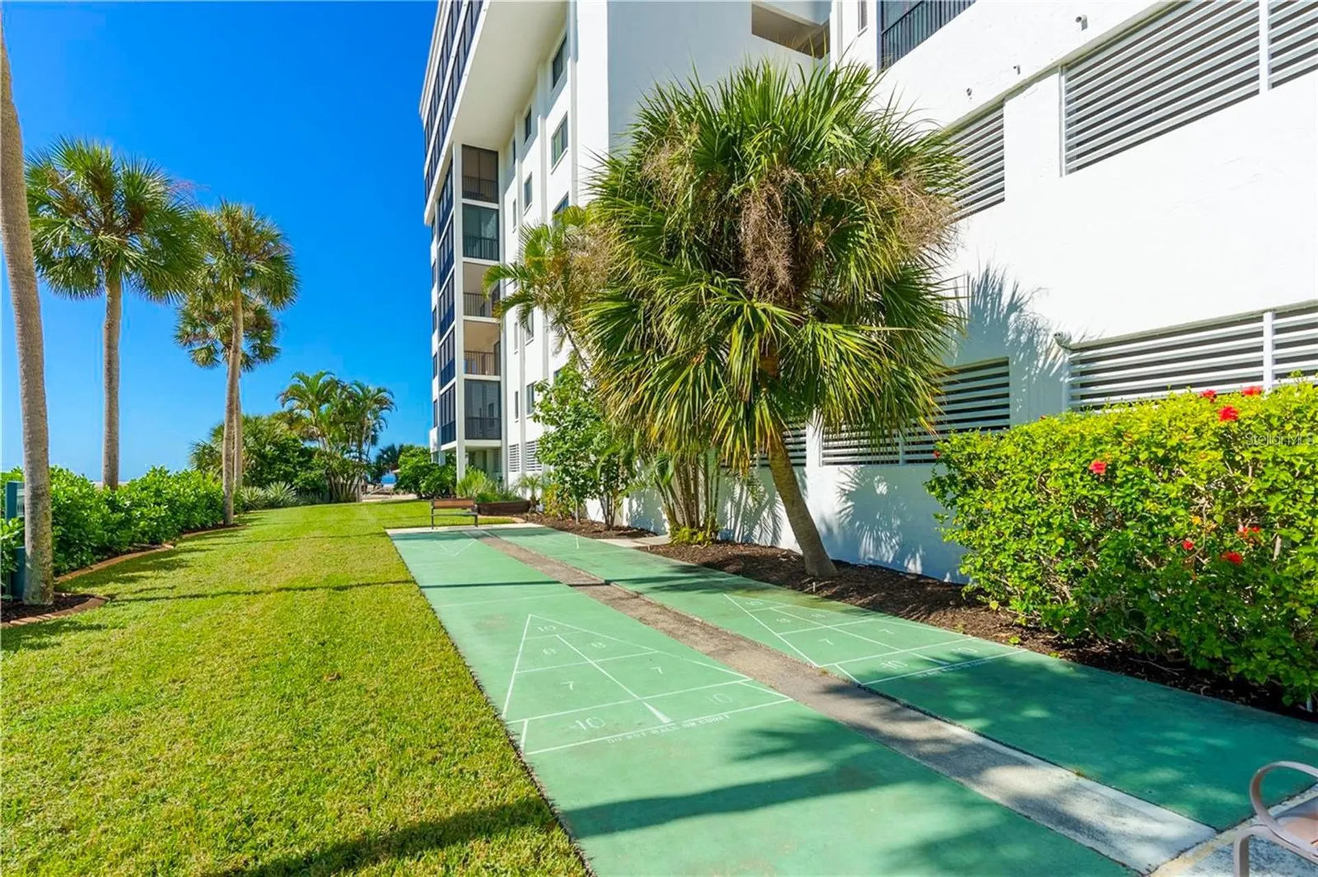 1100 Benjamin Franklin Drive Sarasota FL 34236