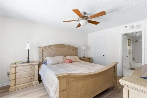 1100 Benjamin Franklin Drive Sarasota FL 34236