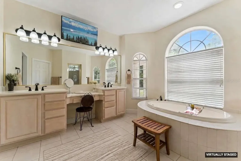 4275 Round Lake Road Apopka FL 32712