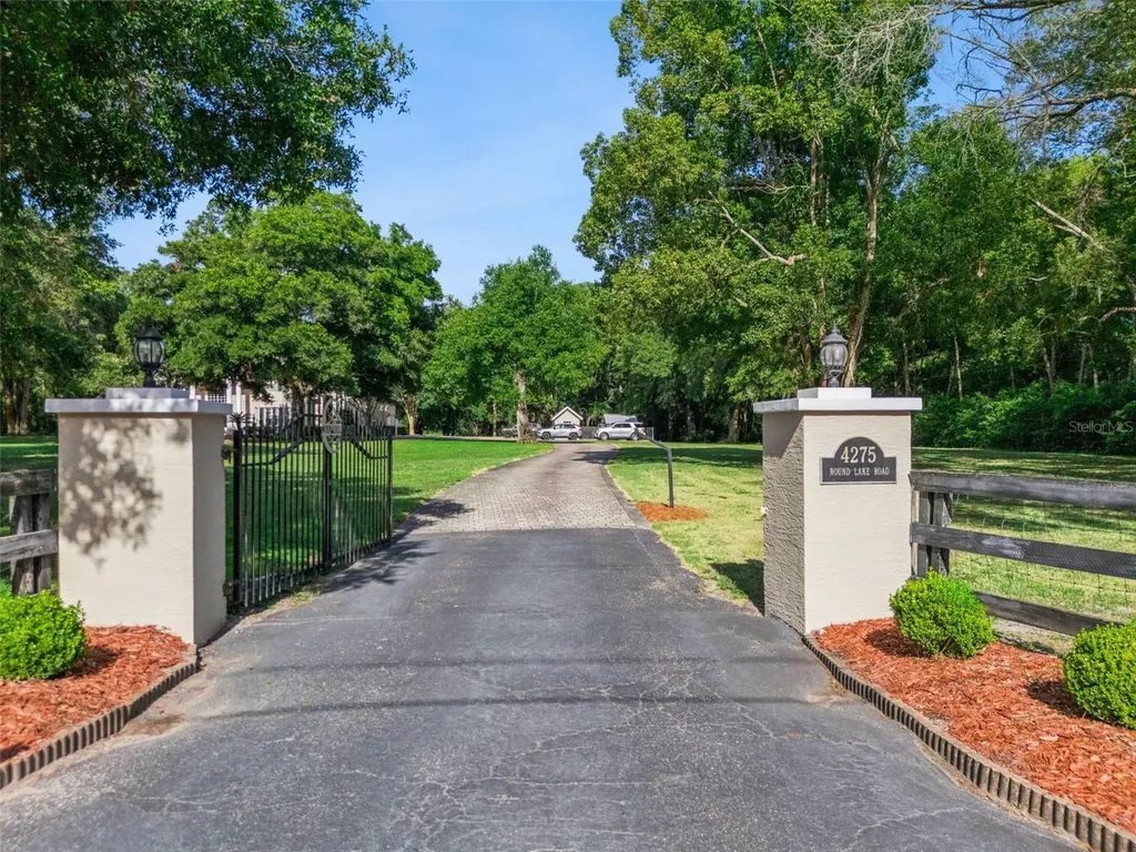 4275 Round Lake Road Apopka FL 32712
