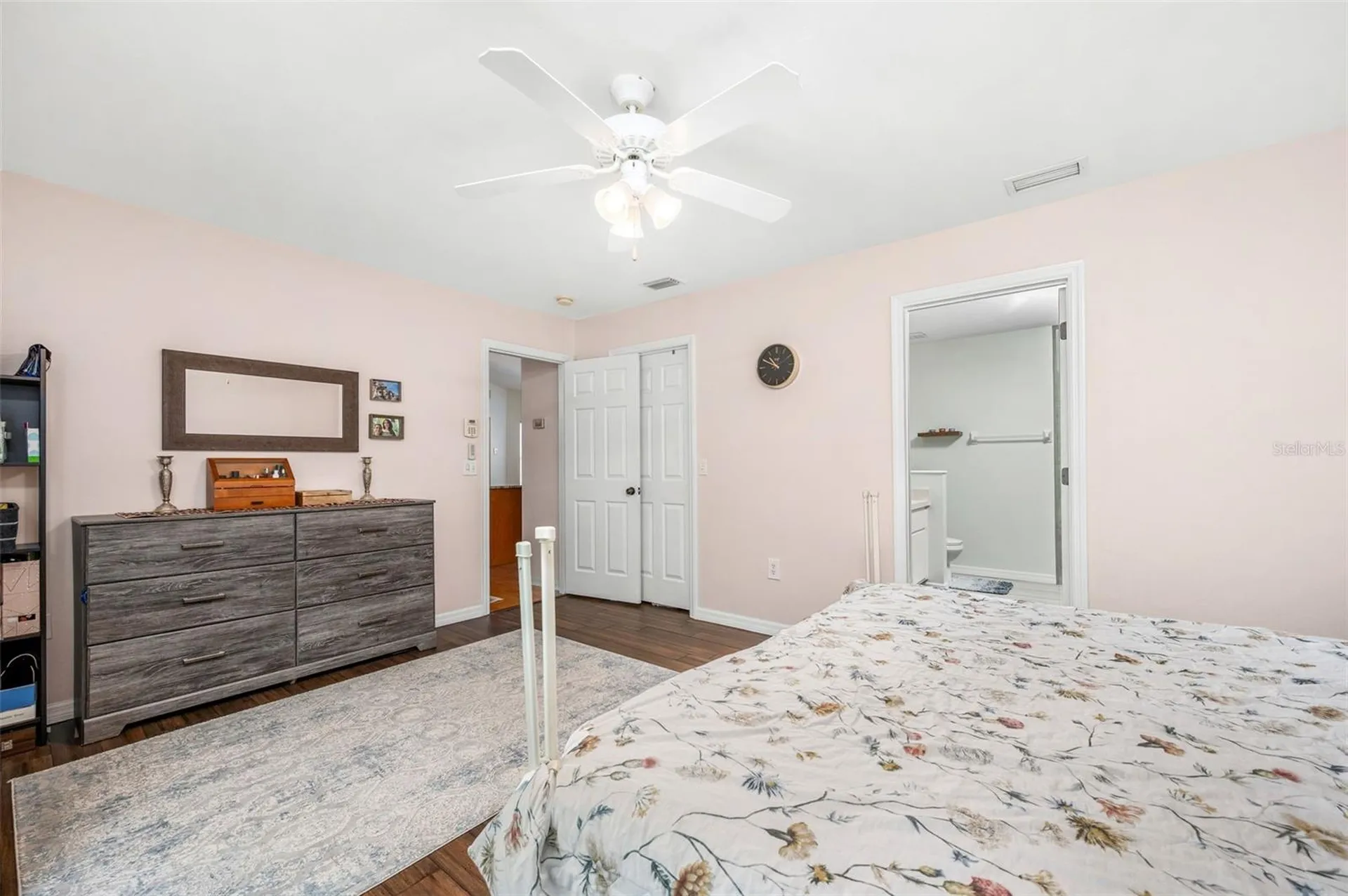 8725 NW 9th Place Gainesville FL 32606