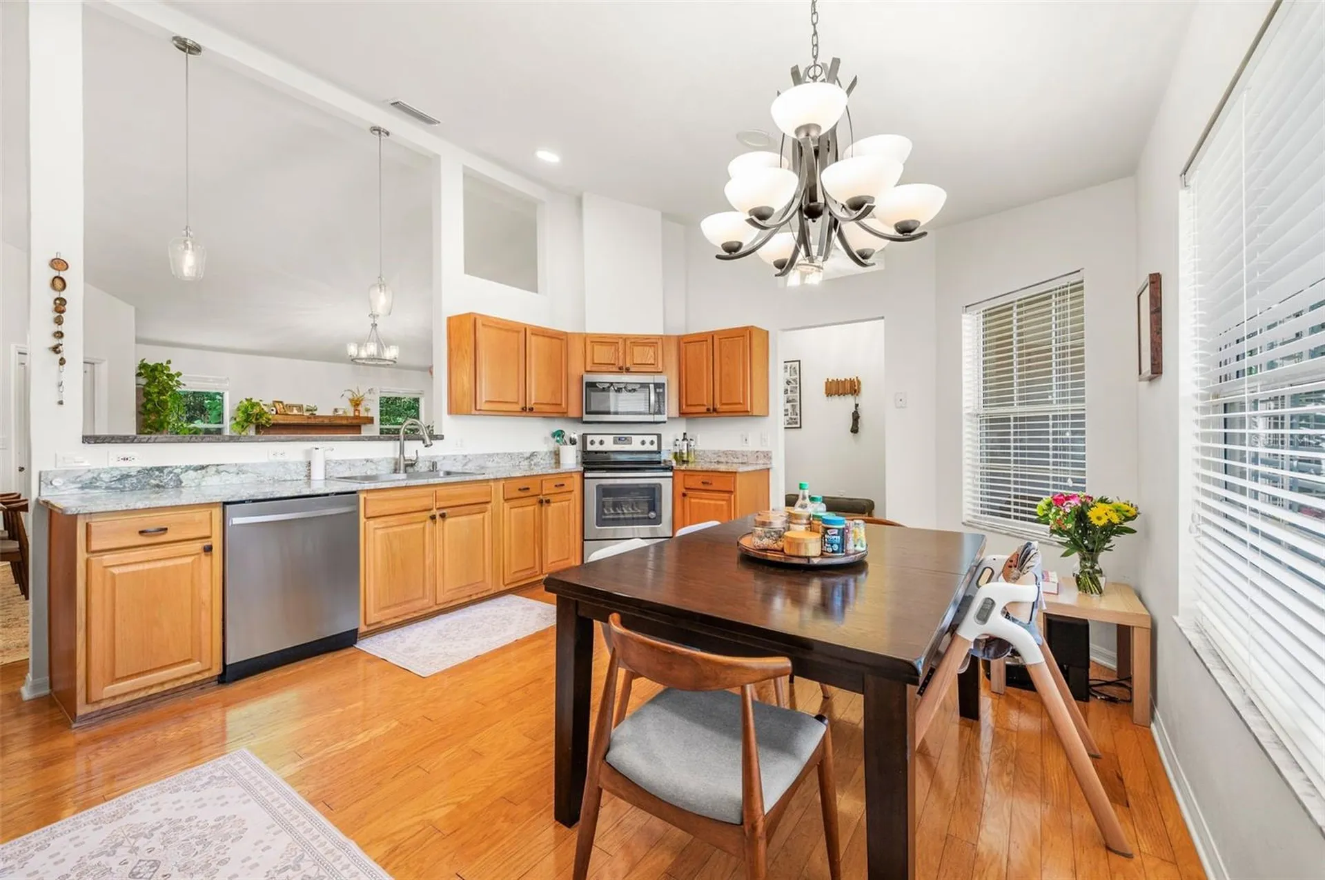 8725 NW 9th Place Gainesville FL 32606