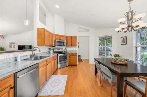 8725 NW 9th Place Gainesville FL 32606