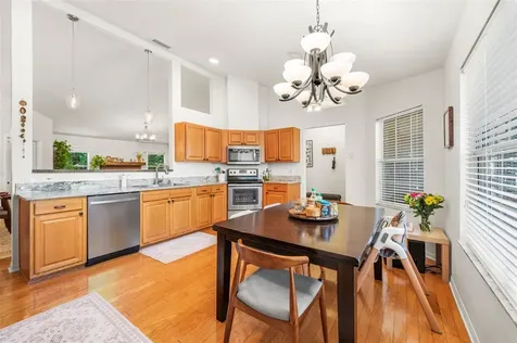 8725 NW 9th Place Gainesville FL 32606