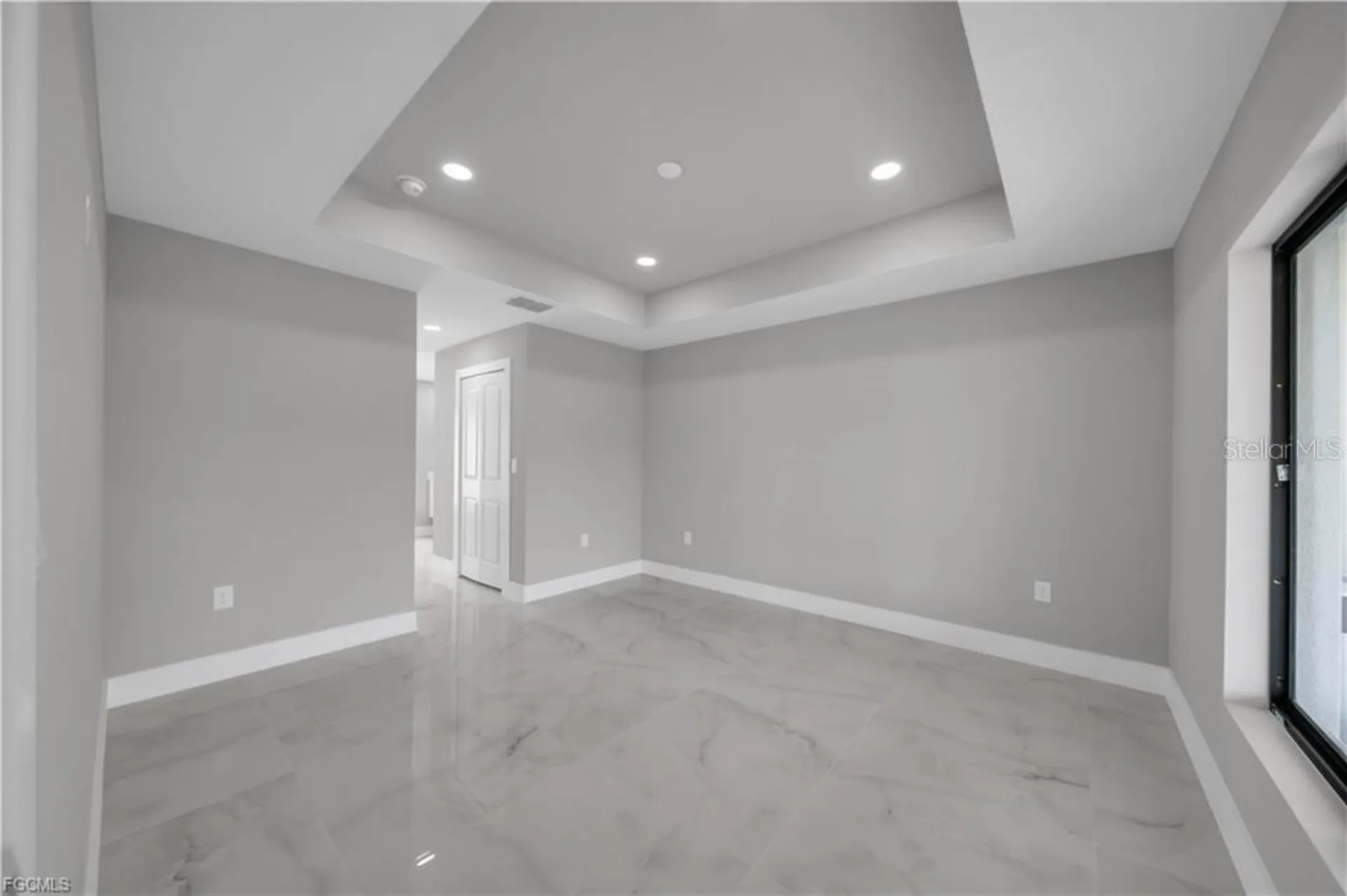 2507 39th Street SW Lehigh Acres FL 33976