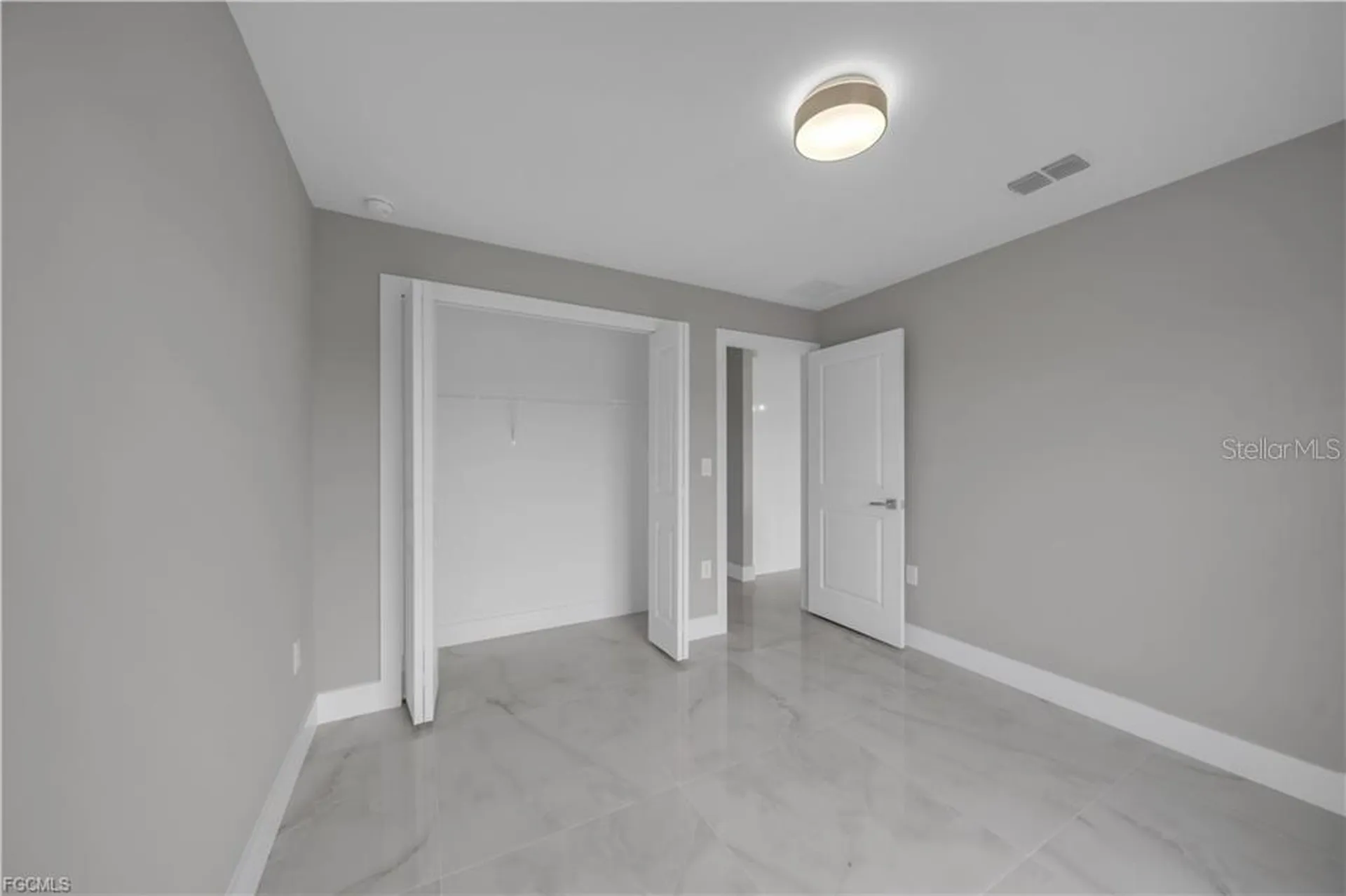 2507 39th Street SW Lehigh Acres FL 33976