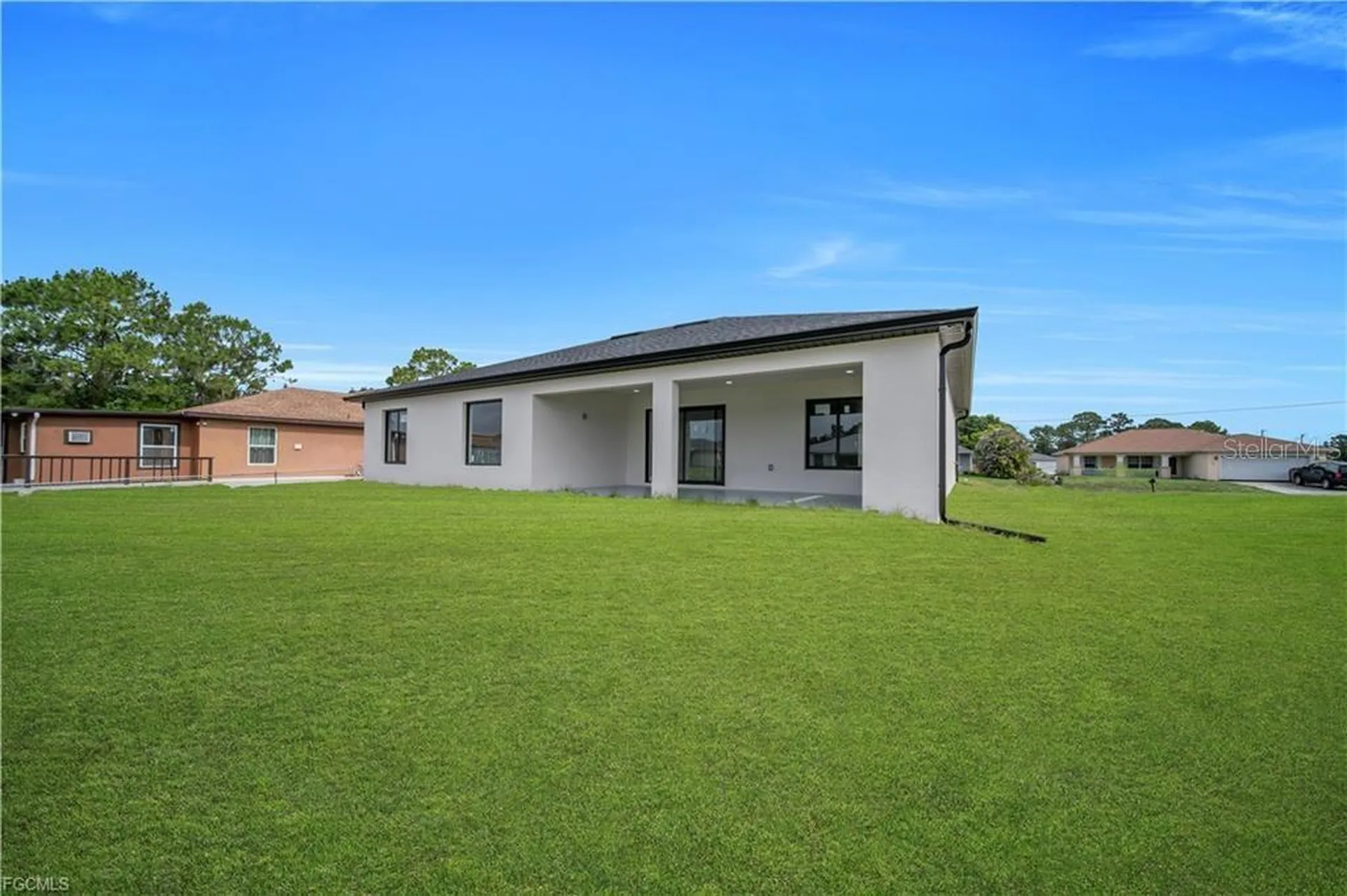 2507 39th Street SW Lehigh Acres FL 33976