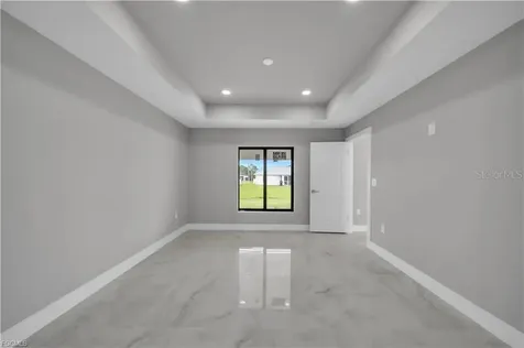 2507 39th Street SW Lehigh Acres FL 33976