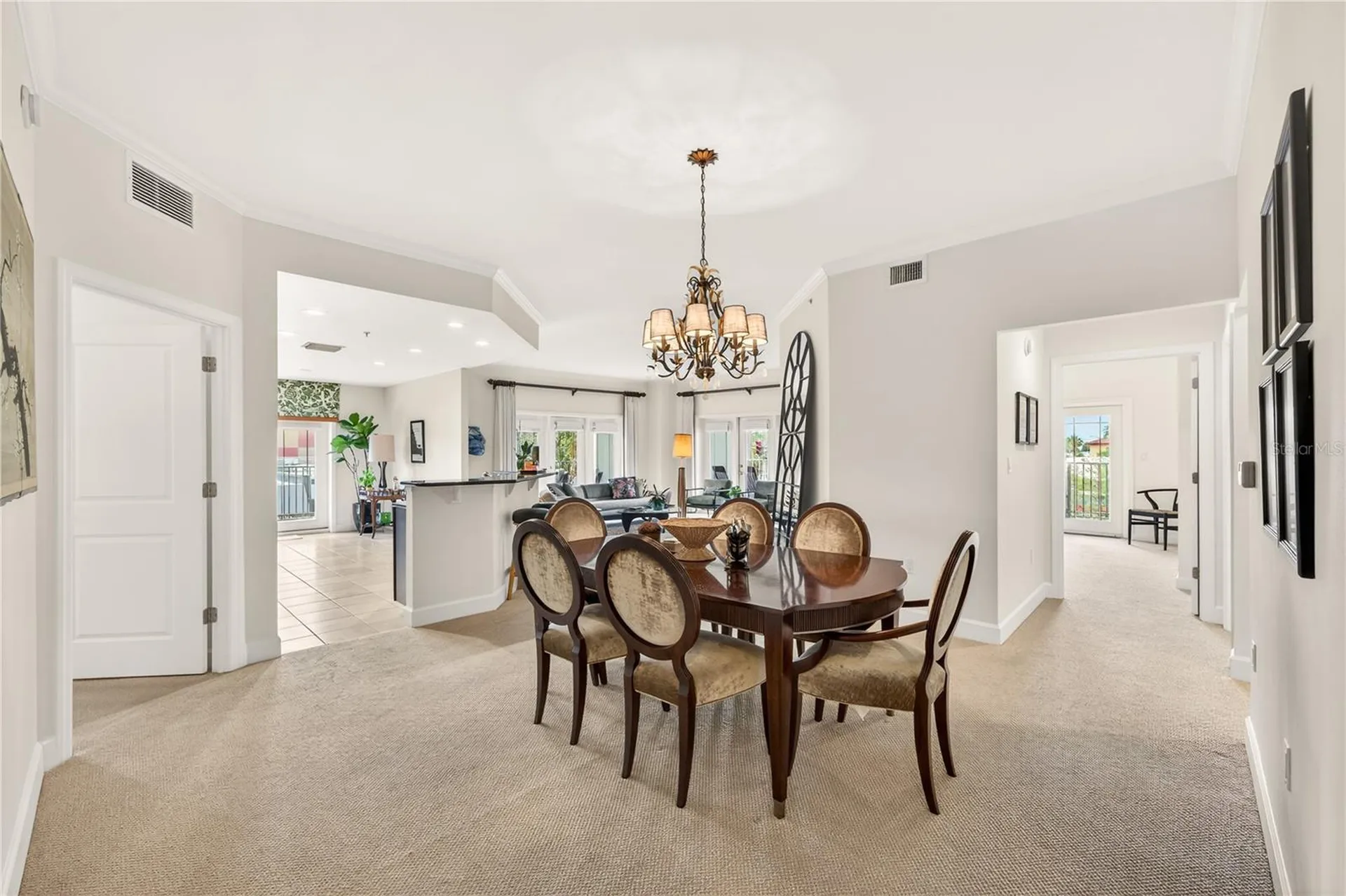 2305 Edgewater Drive Orlando FL 32804