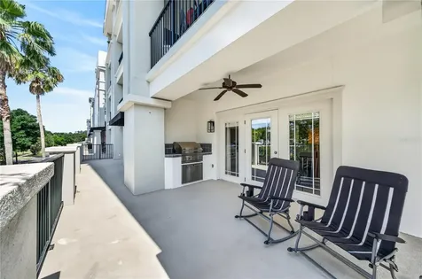 2305 Edgewater Drive Orlando FL 32804