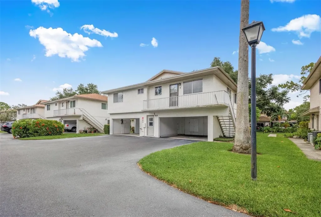 1829 Bough Avenue Clearwater FL 33760