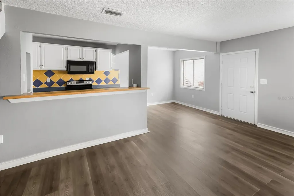 1829 Bough Avenue Clearwater FL 33760