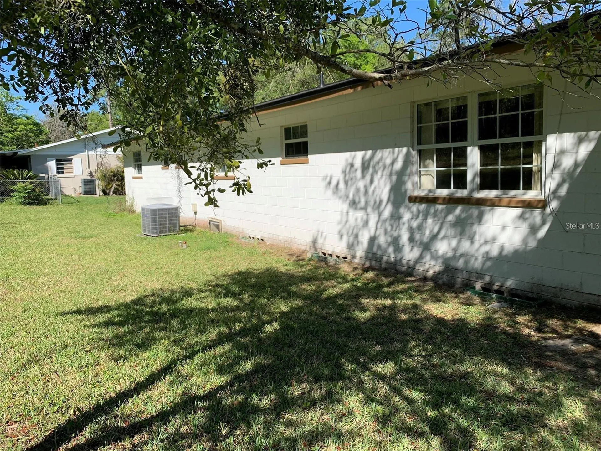 1106 NE 17th Terrace Ocala FL 34470