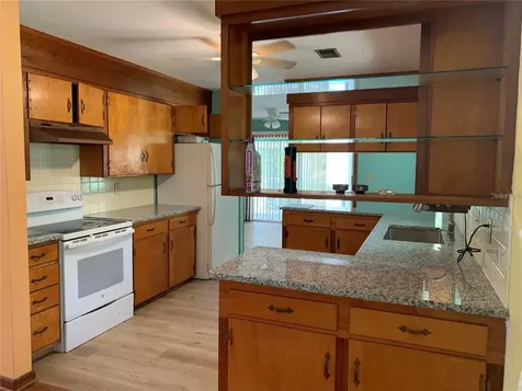 1106 NE 17th Terrace Ocala FL 34470