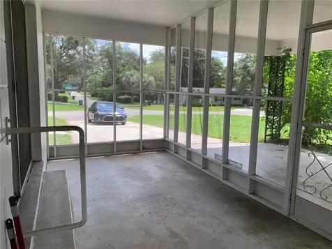 1106 NE 17th Terrace Ocala FL 34470