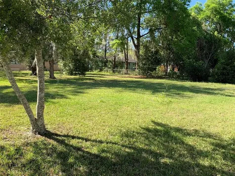 1106 NE 17th Terrace Ocala FL 34470