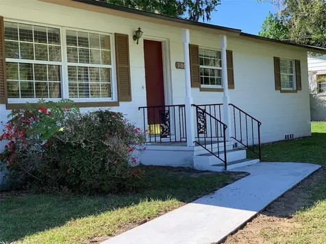1106 NE 17th Terrace Ocala FL 34470