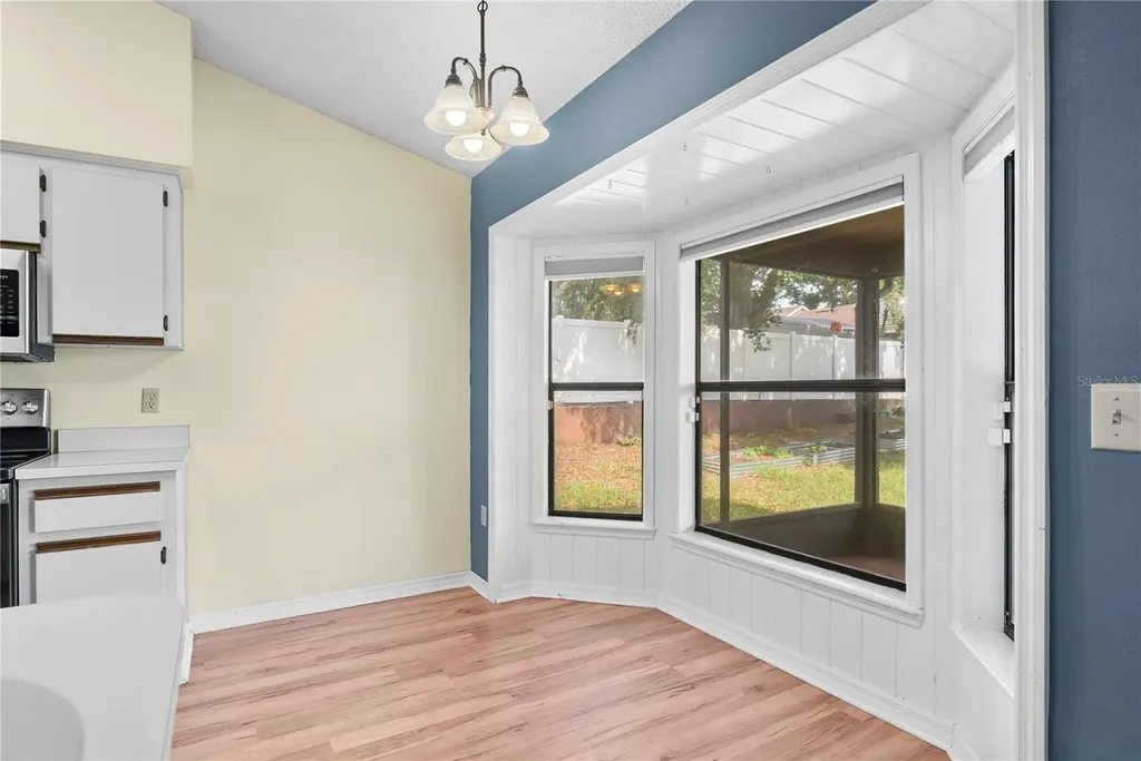 9109 Queen Elizabeth Court Orlando FL 32818