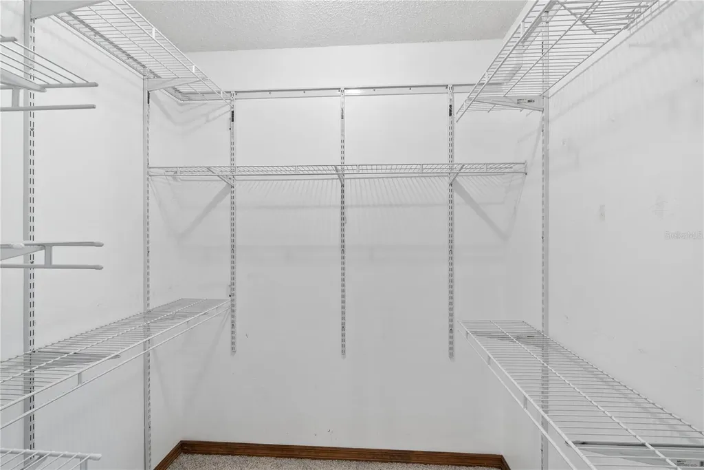 9109 Queen Elizabeth Court Orlando FL 32818