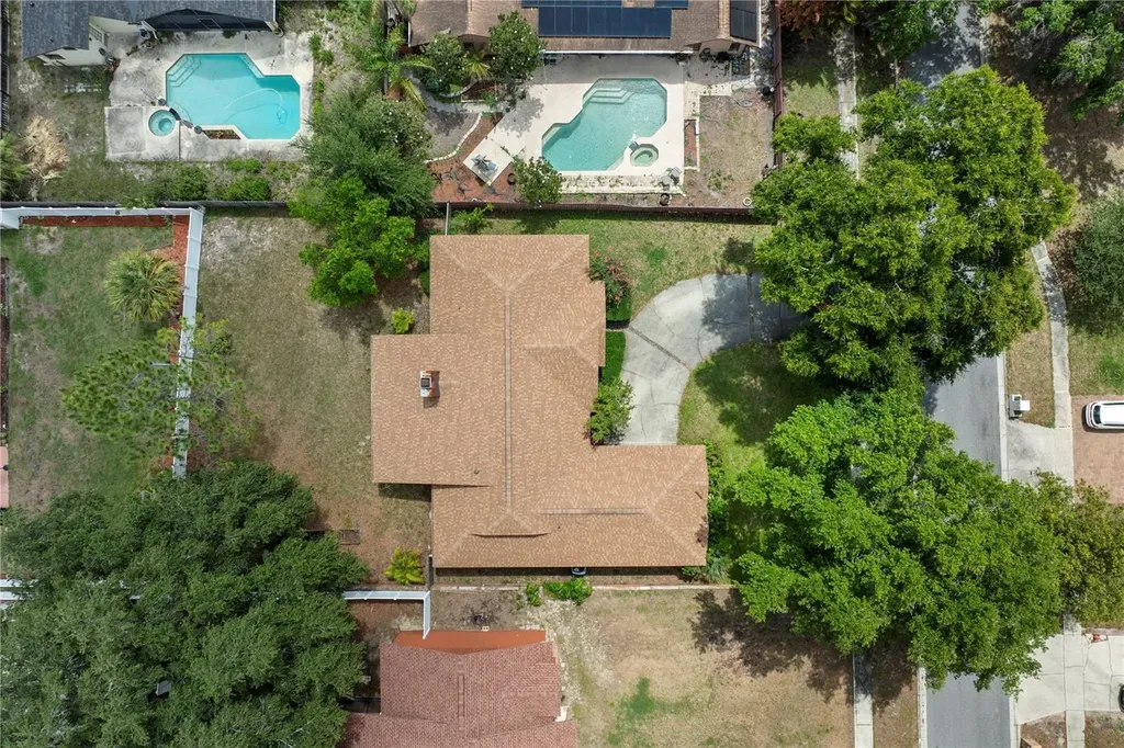 9109 Queen Elizabeth Court Orlando FL 32818