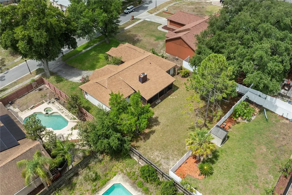 9109 Queen Elizabeth Court Orlando FL 32818