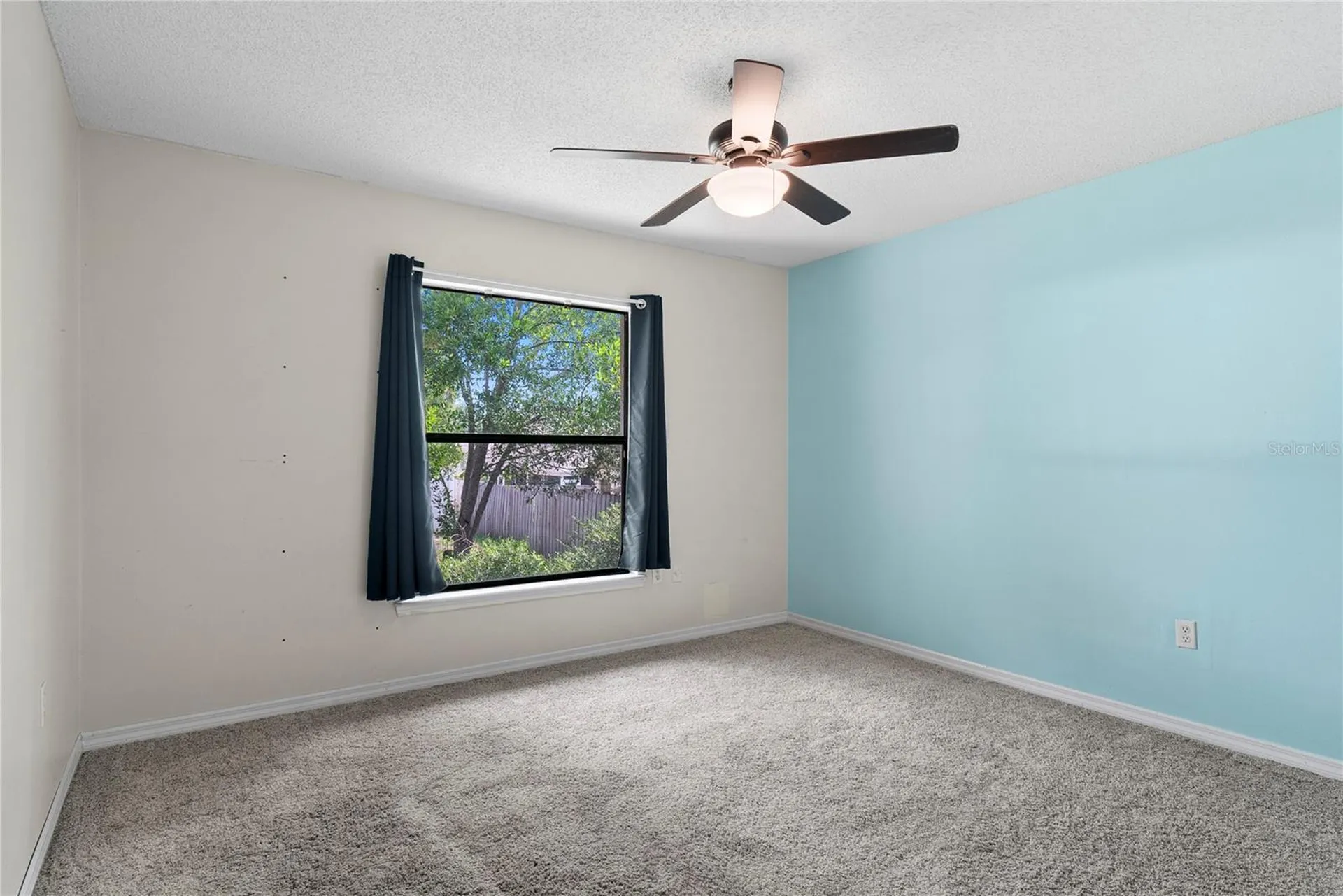 9109 Queen Elizabeth Court Orlando FL 32818