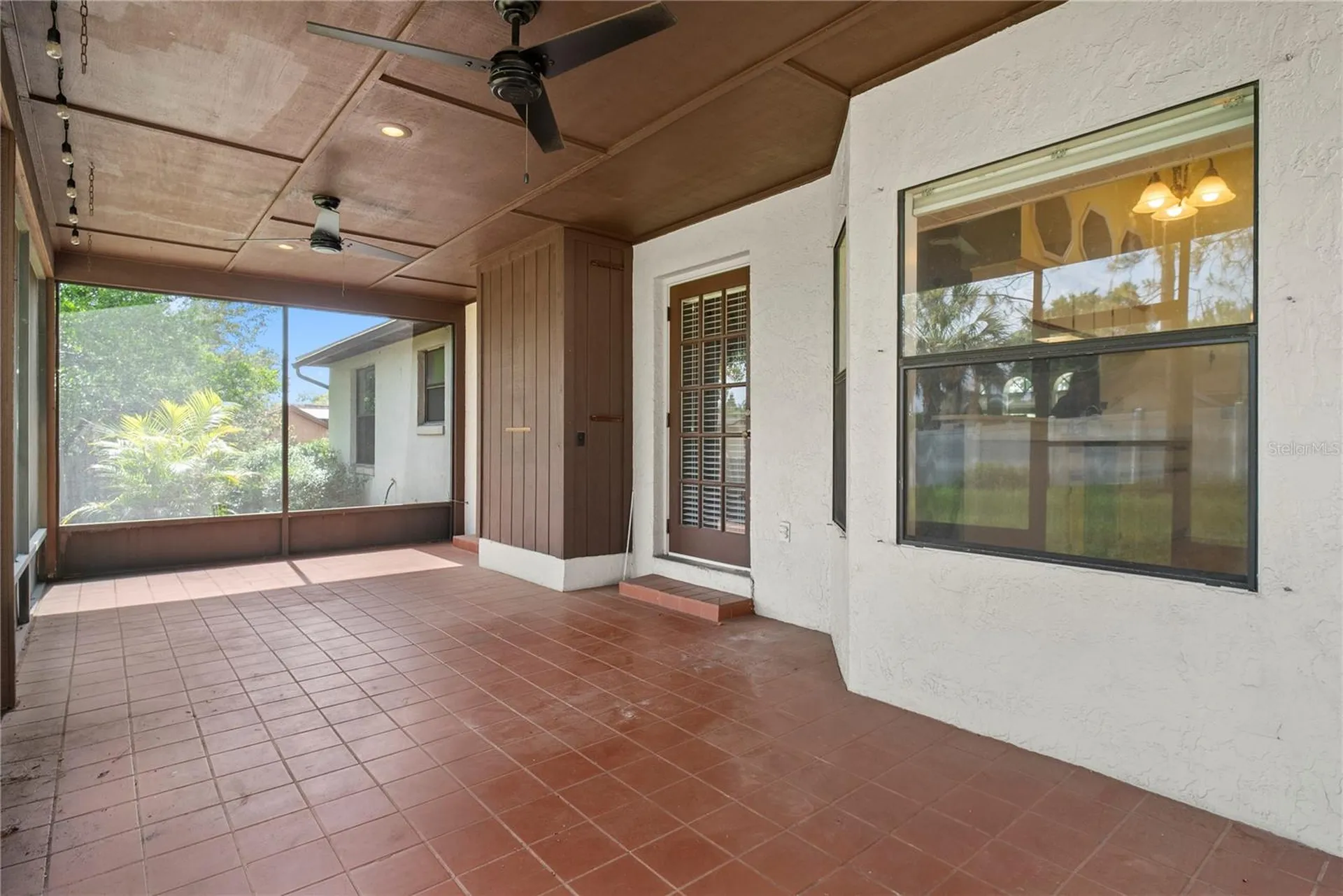 9109 Queen Elizabeth Court Orlando FL 32818