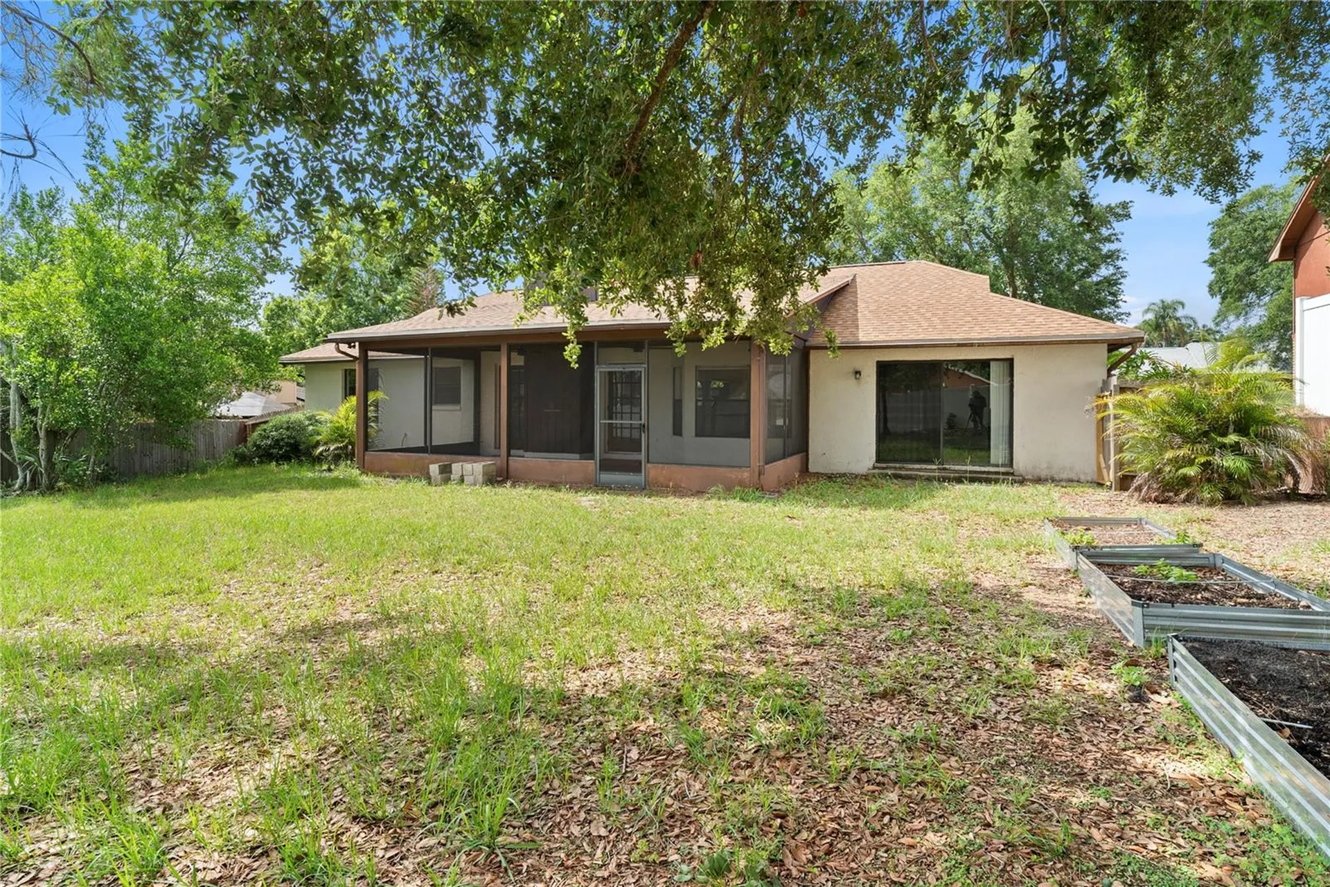 9109 Queen Elizabeth Court Orlando FL 32818