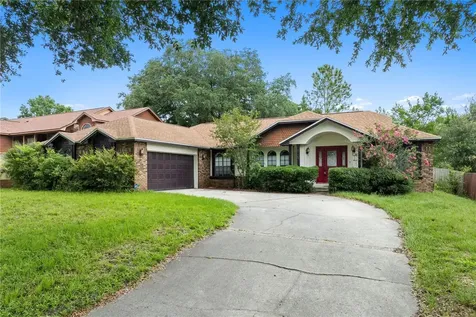 9109 Queen Elizabeth Court Orlando FL 32818