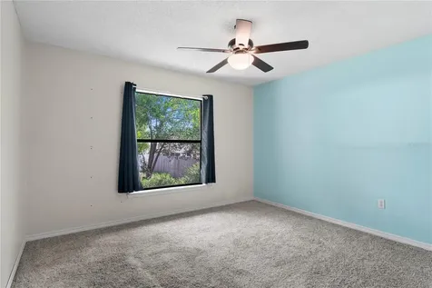 9109 Queen Elizabeth Court Orlando FL 32818