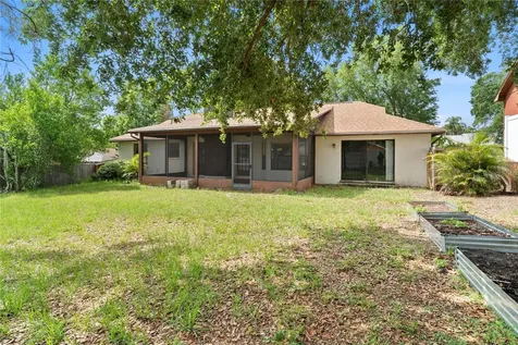 9109 Queen Elizabeth Court Orlando FL 32818