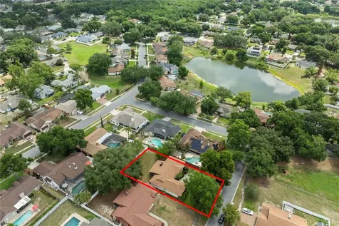 9109 Queen Elizabeth Court Orlando FL 32818