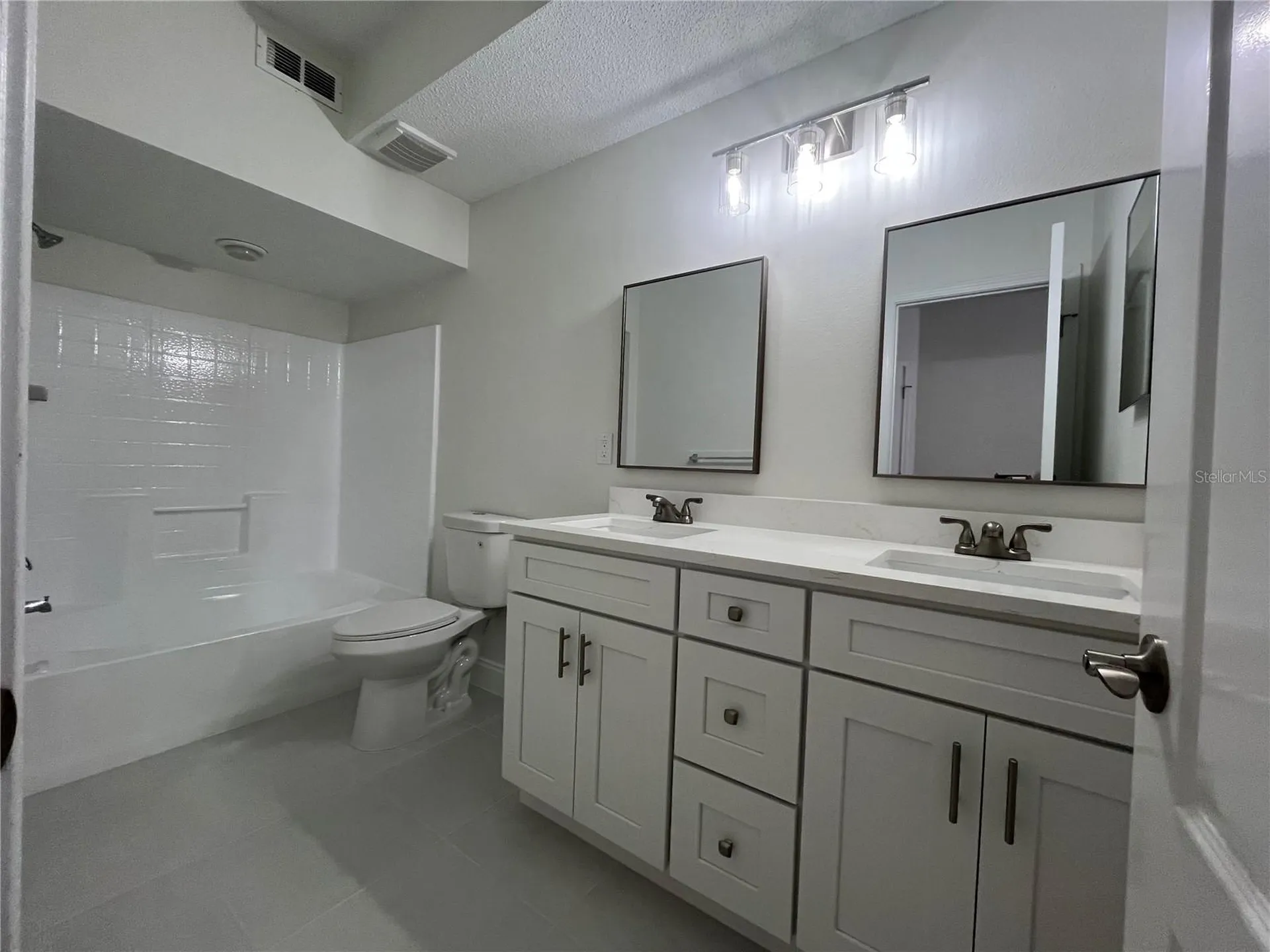 12020 Villanova Drive Orlando FL 32837