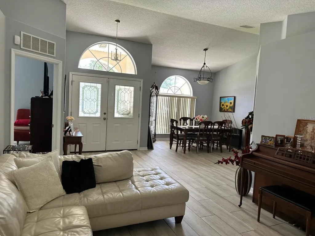 9 Ranber Place Palm Coast FL 32164