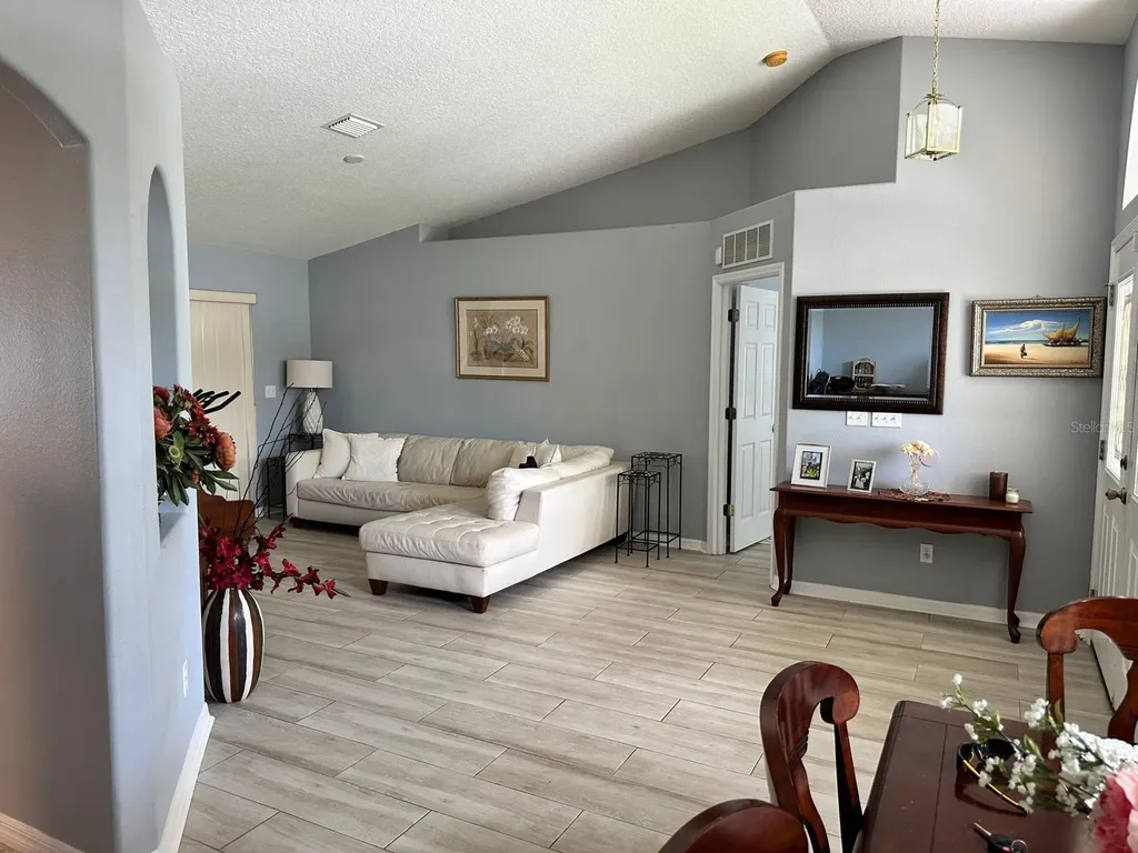 9 Ranber Place Palm Coast FL 32164