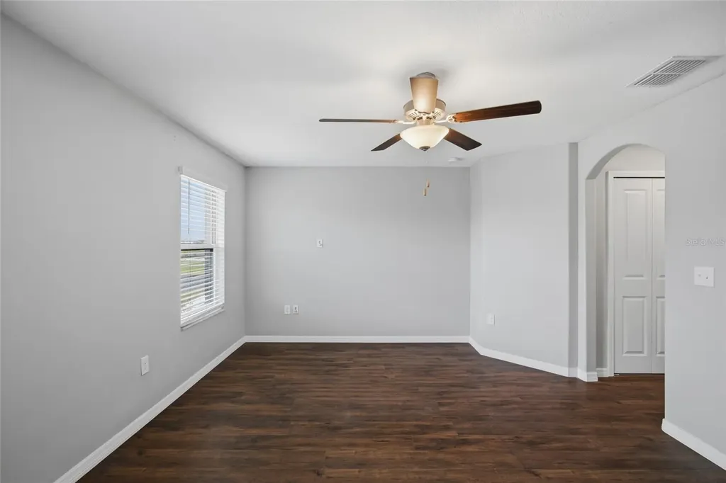 724 Royal Empress Drive Ruskin FL 33570