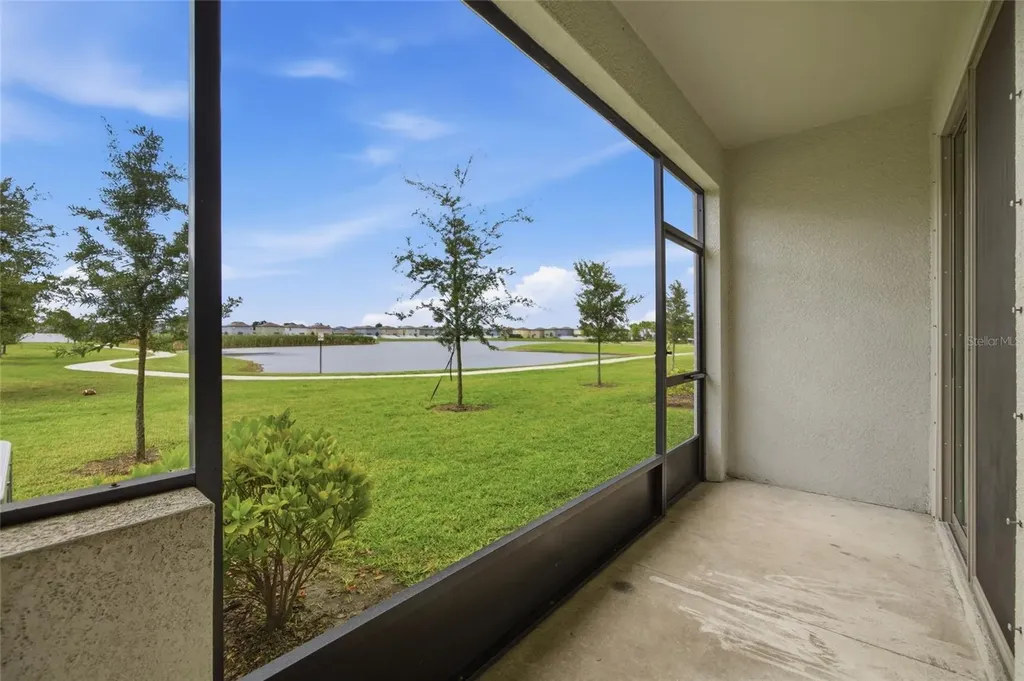 724 Royal Empress Drive Ruskin FL 33570