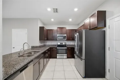 724 Royal Empress Drive Ruskin FL 33570