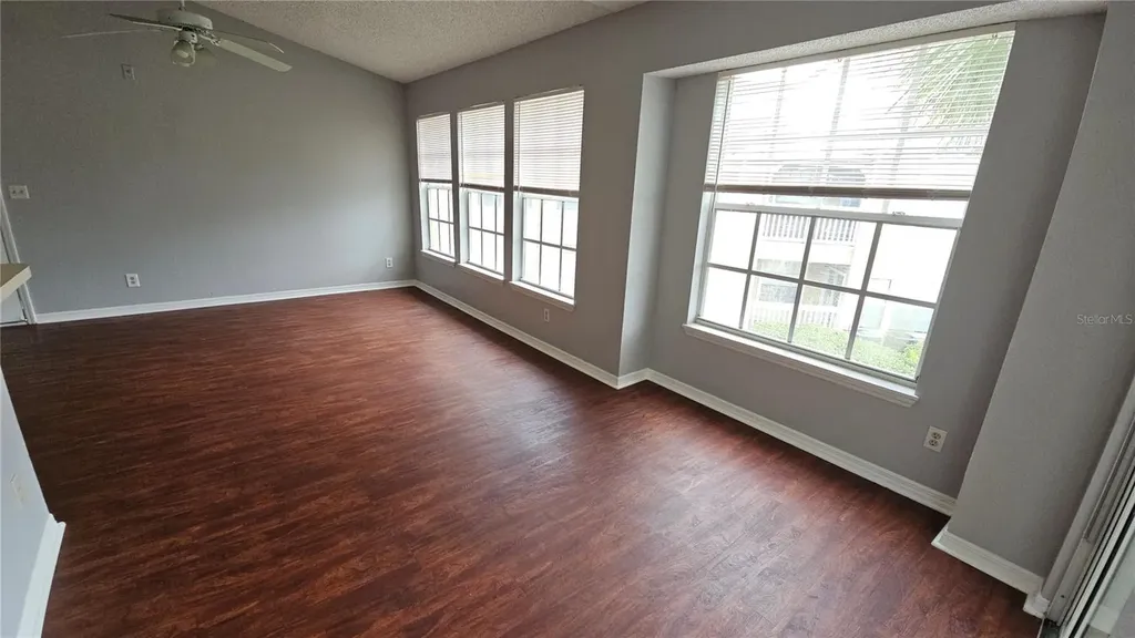1075 S Hiawassee Road Orlando FL 32835