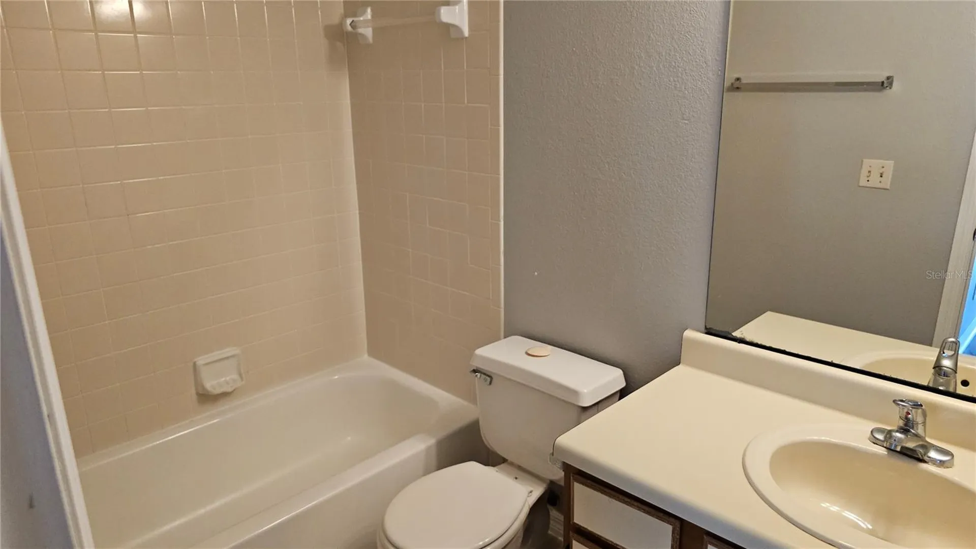 1075 S Hiawassee Road Orlando FL 32835