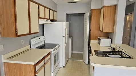 1075 S Hiawassee Road Orlando FL 32835