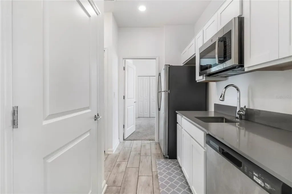 9331 Revere Avenue Leesburg FL 34788