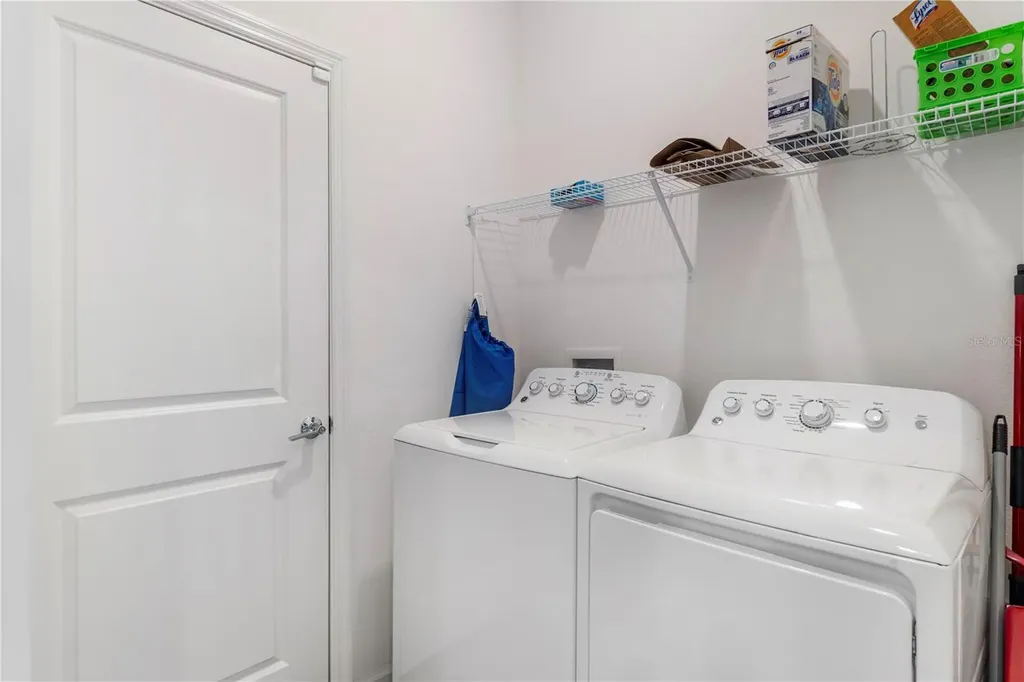 9331 Revere Avenue Leesburg FL 34788