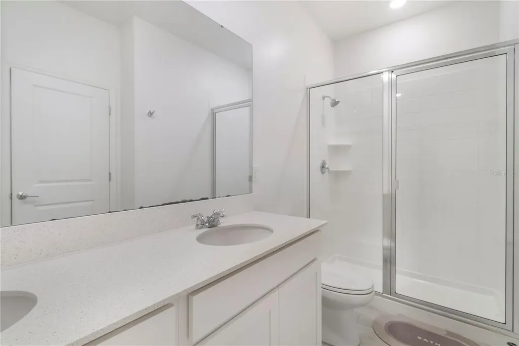 9331 Revere Avenue Leesburg FL 34788