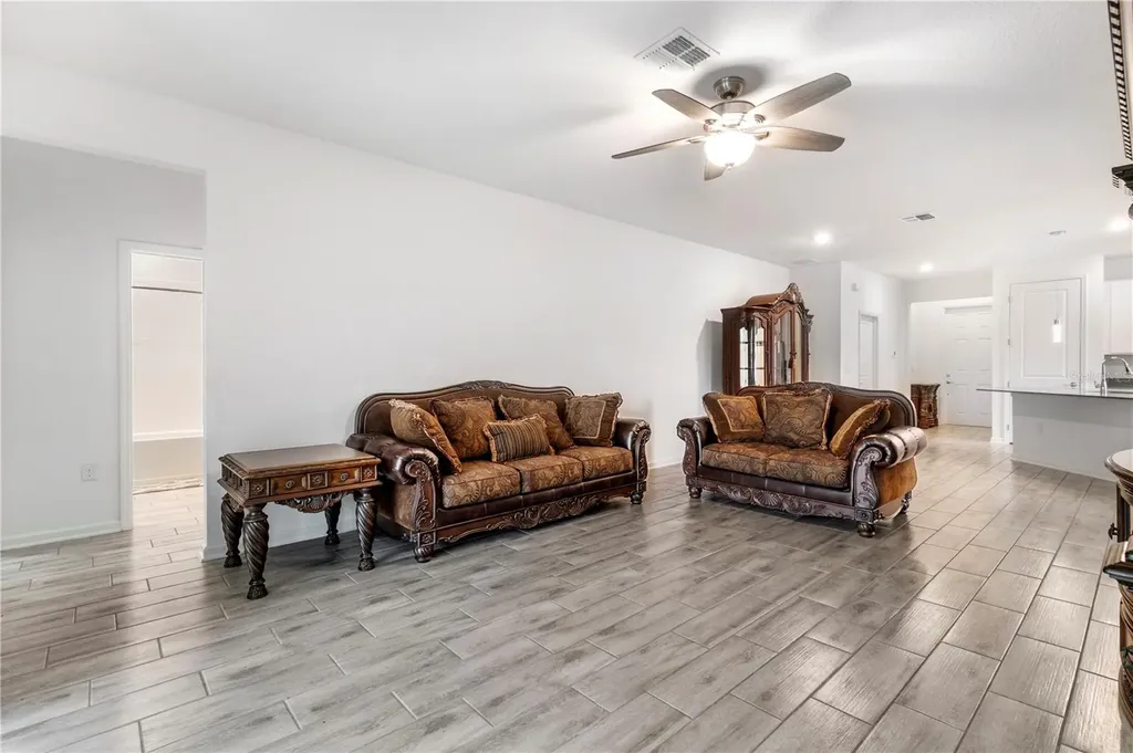 9331 Revere Avenue Leesburg FL 34788