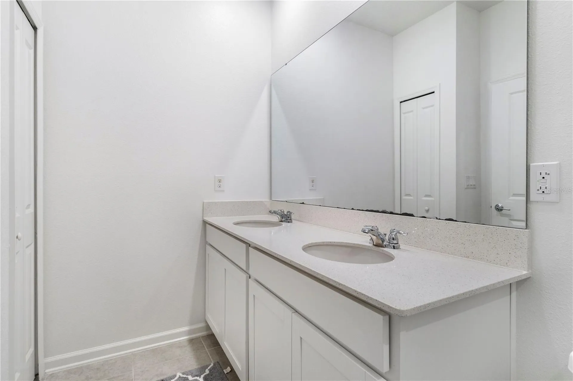 9331 Revere Avenue Leesburg FL 34788