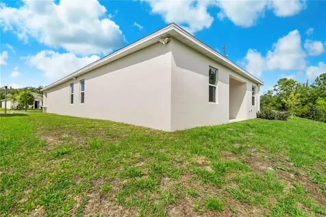 9331 Revere Avenue Leesburg FL 34788