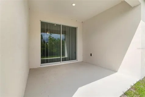 9331 Revere Avenue Leesburg FL 34788