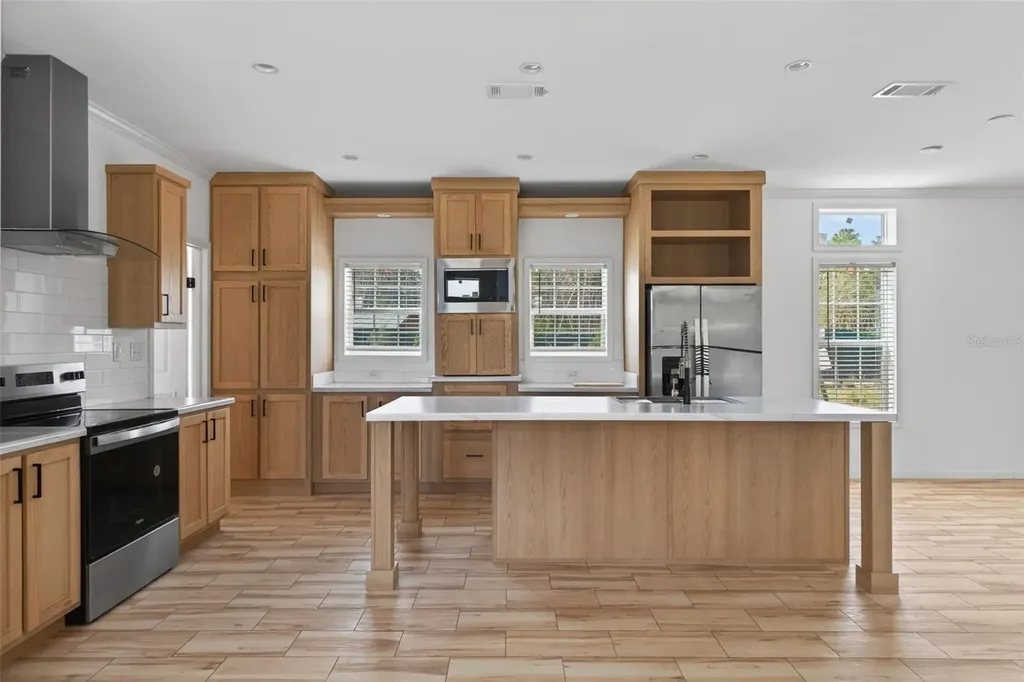 8388 Dalewood Drive Weeki Wachee FL 34613